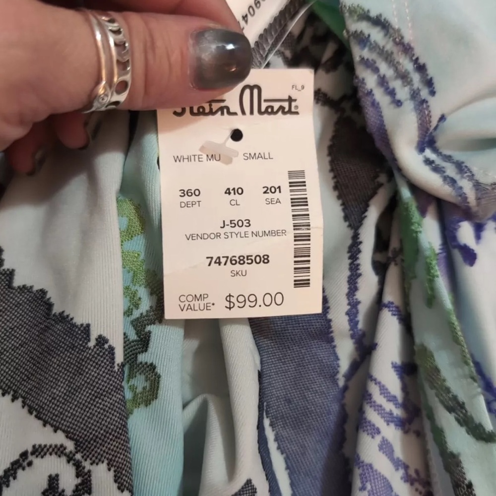 NWT Fleur de Lis ~ White Lace Floral Beach Cover-Up